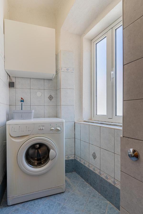 Apartman Antonija Cres Exterior photo